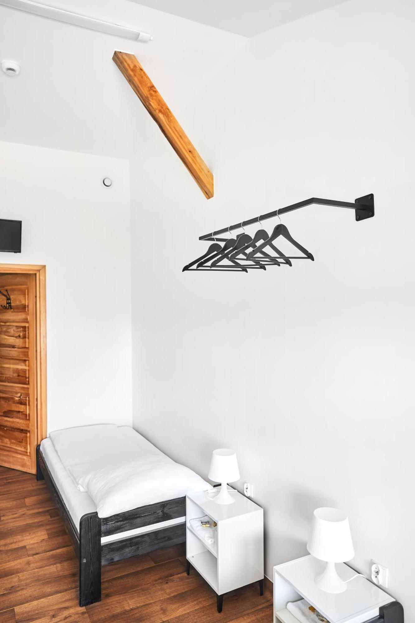 Hostel L44 Nowy Targ Exteriör bild